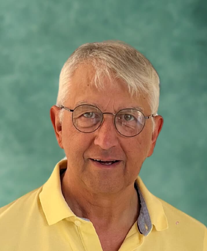 Apostolos Vourdas